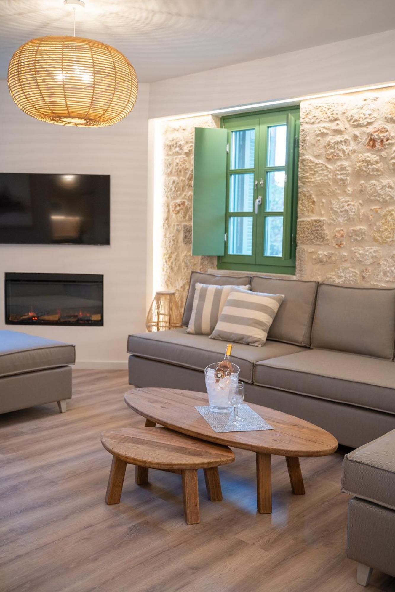 Olvio Suites Kardamyli Zewnętrze zdjęcie