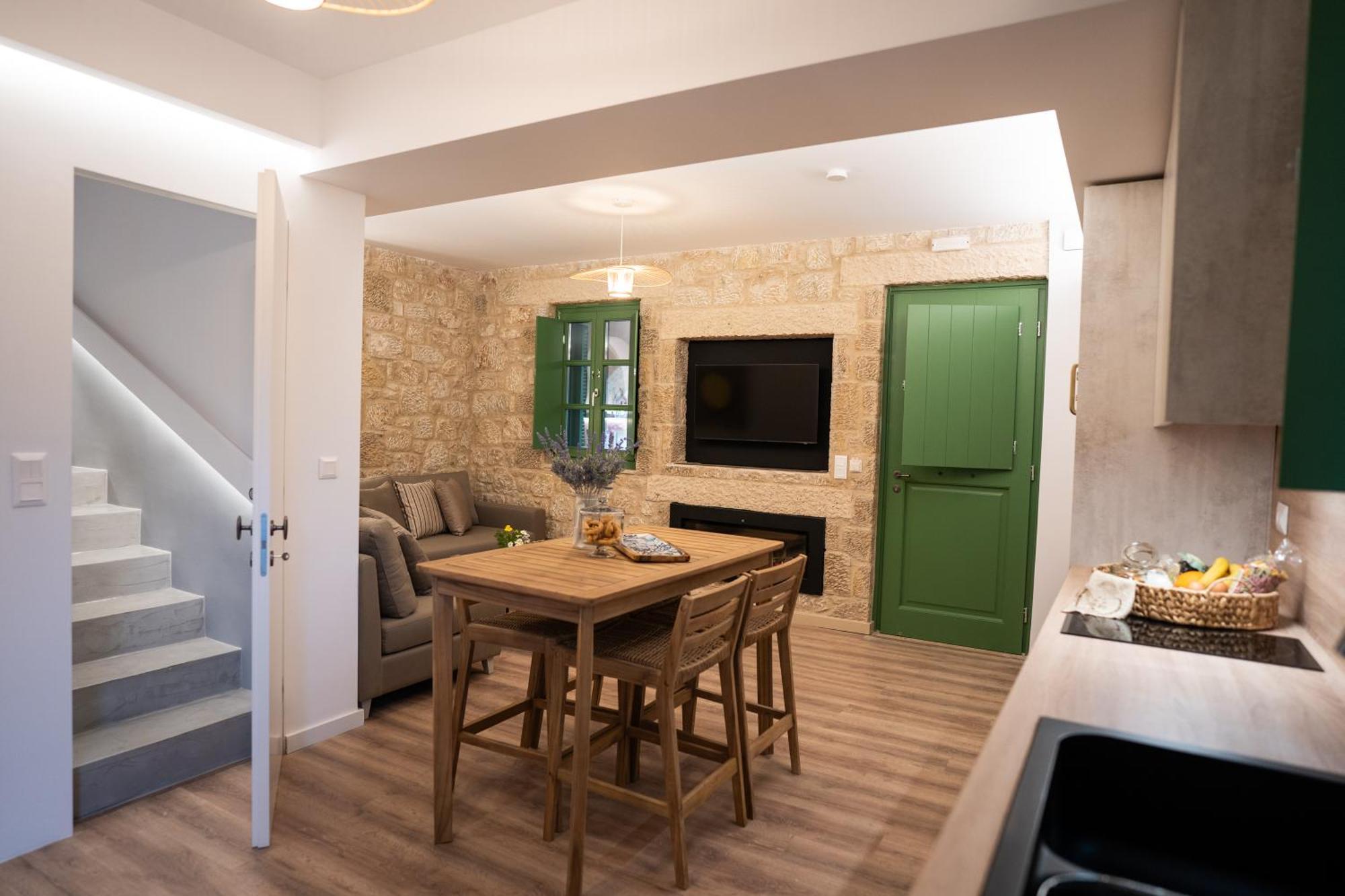 Olvio Suites Kardamyli Zewnętrze zdjęcie